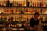 新宿西口に大人の隠れ家BAR